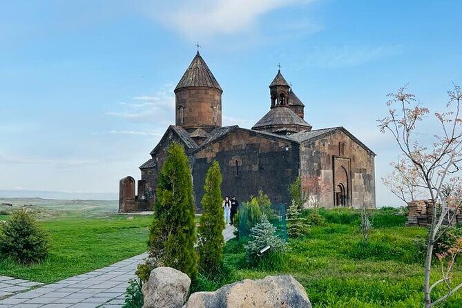 Mount Aragats,Amberd Fortress,Alphabet Monument, Saghmosavank - Stop 5: Mount Aragats, four peaks, and a quick look up high