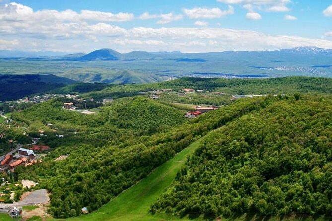 Private tour to Tsaghkadzor, Kecharis, Ropeway - What to Wear, What to Pack, and How Weather Changes the Mood