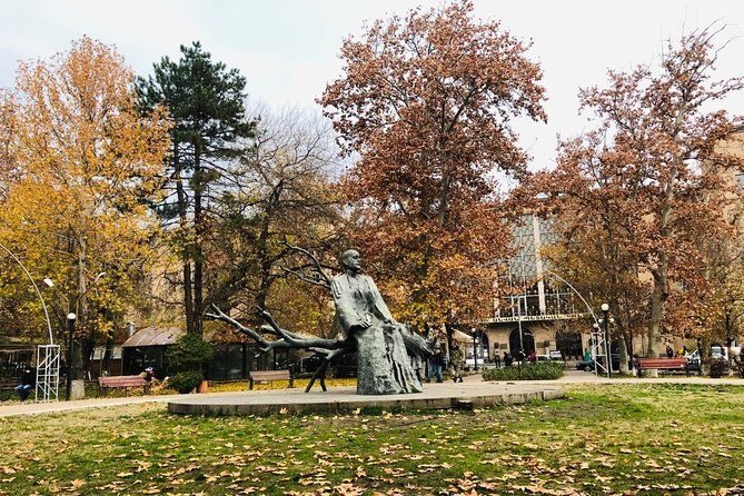 Yerevan city-Zvartnots airport transfer - Price and value: $35 per group up to 3 people
